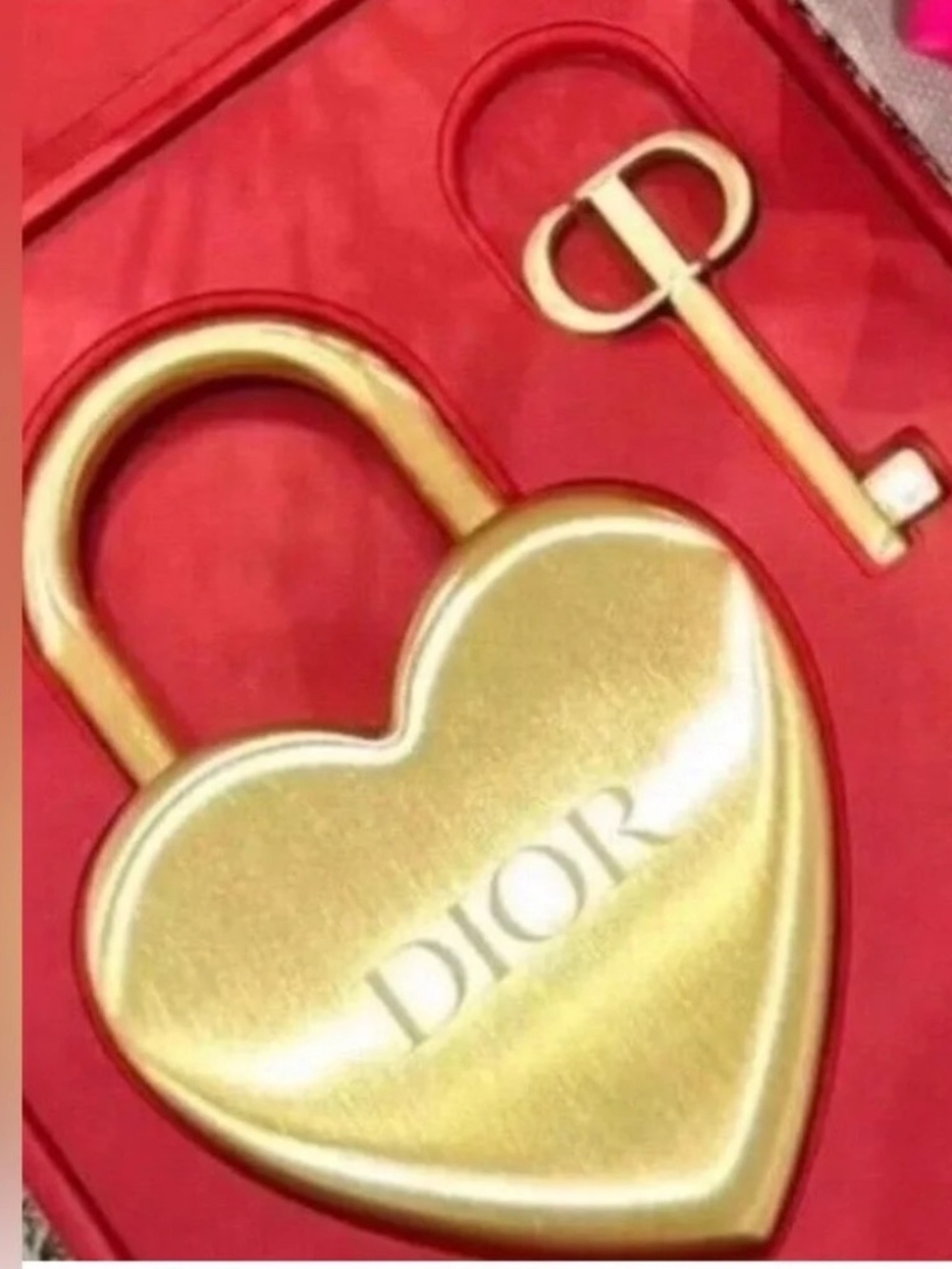 Dior Gold Heart Lock & Key - Picture 5 of 12